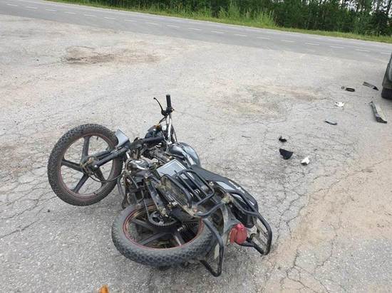 В Спасском районе Рязанской области подросток на мопеде врезался в Suzuki