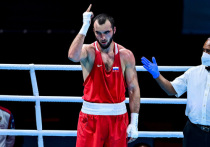 Российский боксер Муслим Гаджимагомедов пробился в полуфинал летних Олимпийских игр в Токио