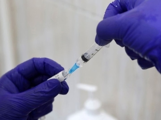 Первая партия из 10 000 доз вакцины «Спутник Лайт» прибыла в Красноярск