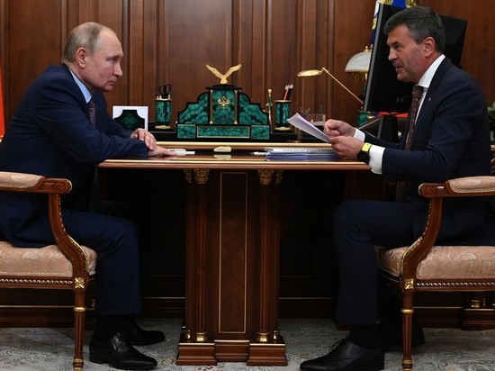 Путин провел встречу с гендиректором АНО "Россия – страна возможностей" Комиссаровым
