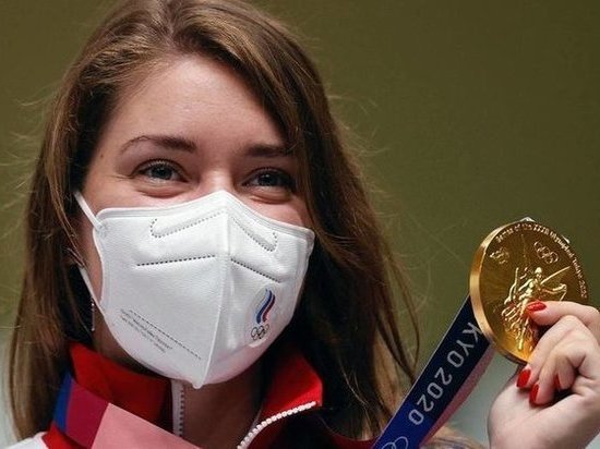 Двукратной чемпионке Олимпийских игр Бацарашкиной присвоили звание «лейтенант» Росгвардии