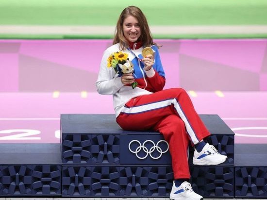 Омская олимпийская чемпионка Виталина Бацарашкина стала лейтенантом Росгвардии