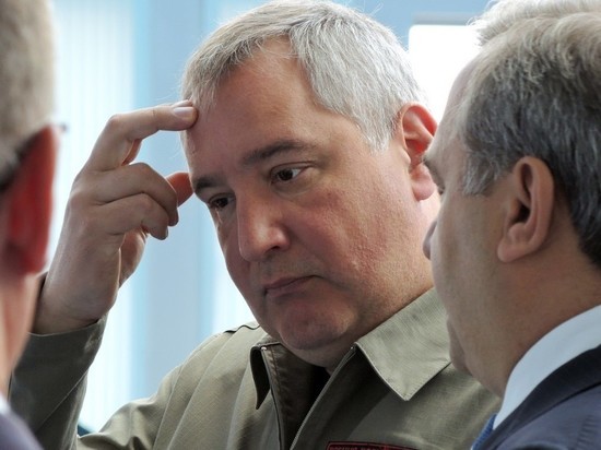 Рогозин прокомментировал разгерметизацию "Звезды" после стыковки модуля "Наука"