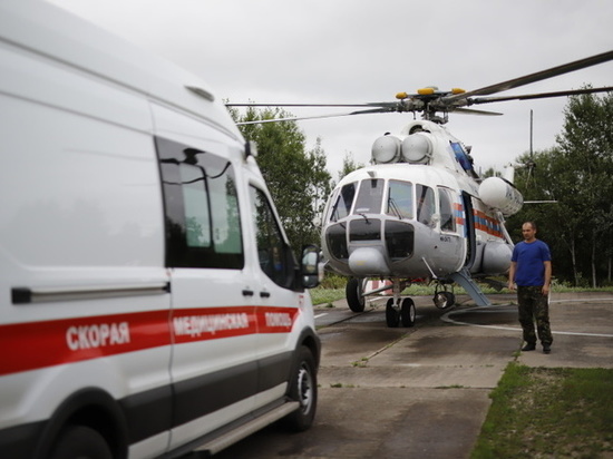 Из ЕАО в Хабаровск бортом санавиации доставили 17-летнего парня