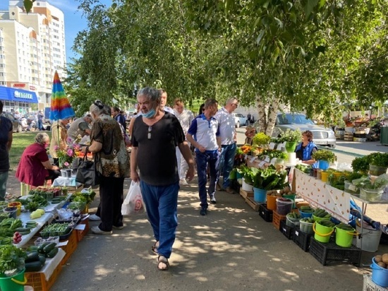 Уличным торговцам на Докучаево могут найти другое место