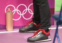 В финале соревнований по стрельбе из скоростного пистолета на 25 метров среди мужчин на летней Олимпиаде в Токио золотую медаль завоевал французский спортсмен Жан Кикампуа, показав результат 34 очка