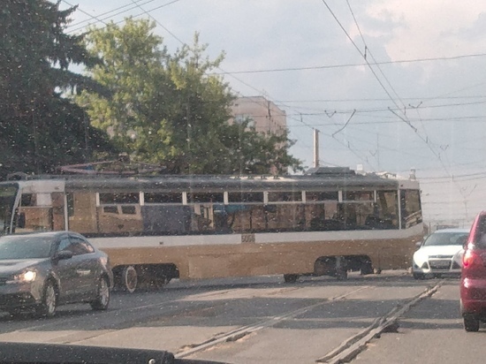 Стала известна причина аварии с трамваем на Добролюбова в Курске