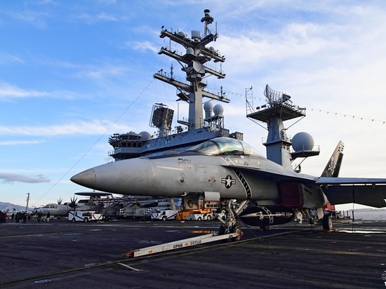 Американский дипломат Кент пригрозил войти в территориальные воды Крыма