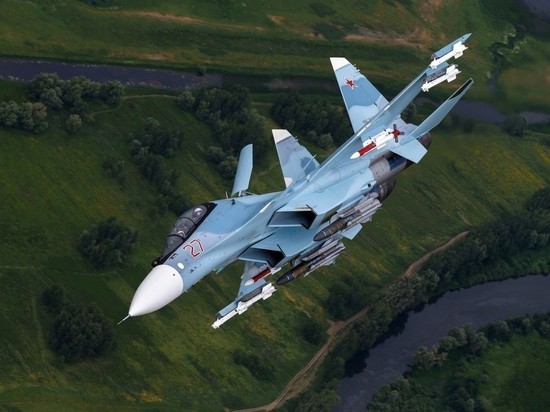 Штурмовики Су-25 применят авиабомбы и ракеты на учении в Забайкалье