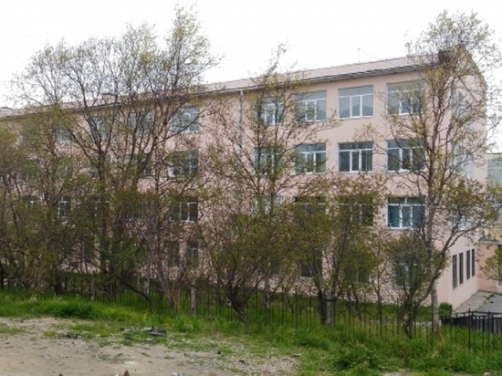 Областная больница в Магадане заменит лифты