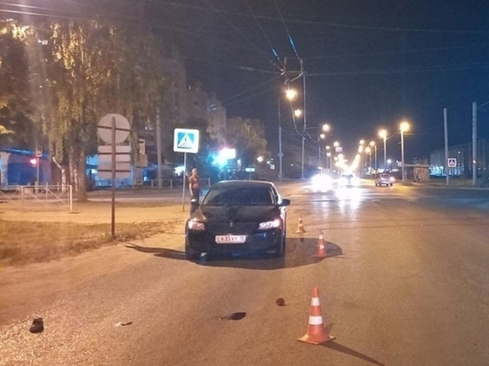 В Йошкар-Оле автомашина Skoda сбила неизвестную женщину-пешехода