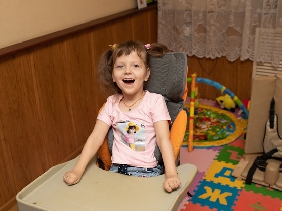 6-летней Наде Красноперец требуется помощь
