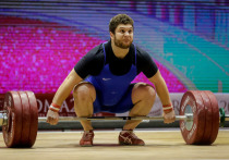 Российский тяжелоатлет, вице-чемпион Европы 2014 года Тимур Наниев стал четвертым на летних Олимпийских играх в весовой категории до 109 кг