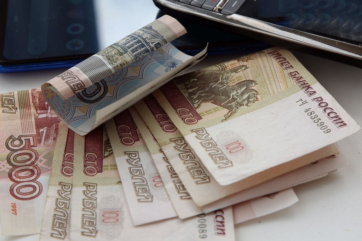 Банк России сообщил о ₽280 млрд на счетах иностранцев. 540 тыс