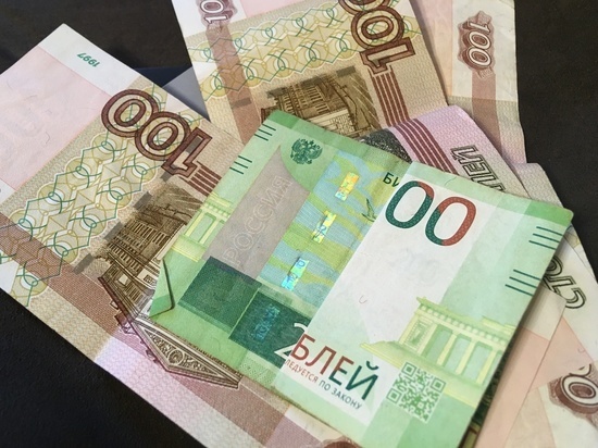 Смолянин тайком переводил себе деньги с карты родственницы