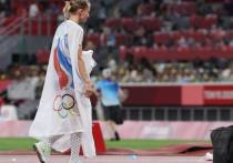 Анжелика Сидорова взяла первую медаль в легкой атлетике на Олимпиаде-2020 для России. До «золота» было совсем немного, не хватило решающего прыжка. «МК-Спорт» расскажет, как это было, и почему в «серебре» Сидоровой винят Елену Исинбаеву.