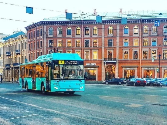Общественный транспорт в Петербурге перейдет на «зеленое» топливо