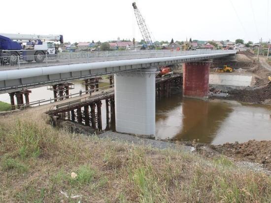 На мосту в Омской области откроют движение раньше срока