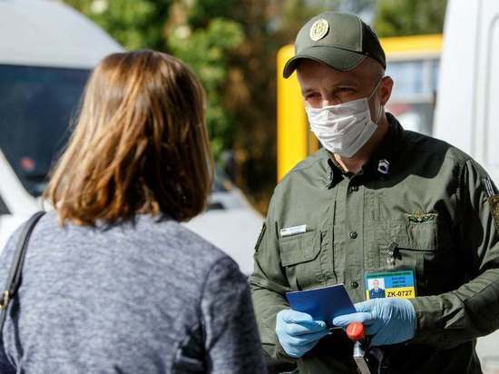 Киев ввел новые эпидемиологические правила въезда