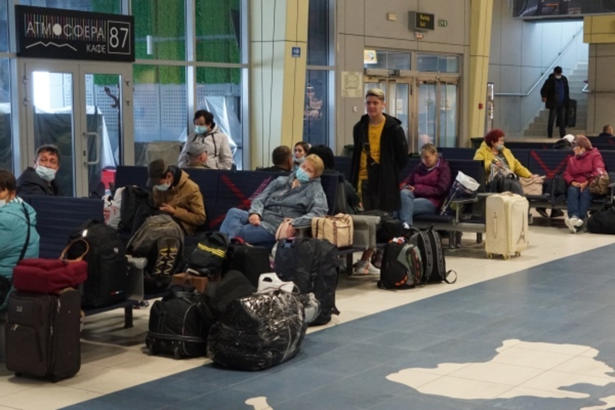 Аэропорт Анадырь. Из-за непогоды в аэропорту «Владикавказ» приостановлены рейсы. Тнт анадырь прямой
