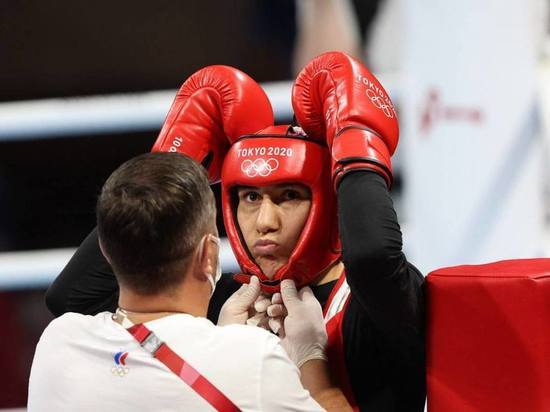 Онлайн Олимпиады, 6 августа: есть серебро и бронза в боксе, ждем медали в борьбе