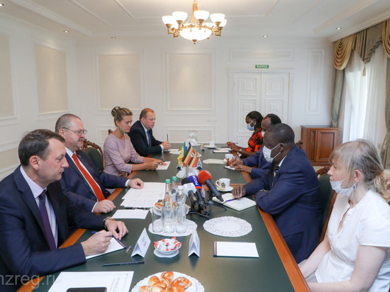 Олег Мельниченко встретился с послом Республики Уганда