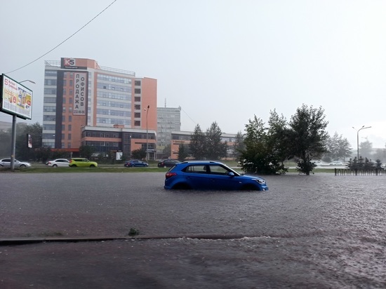 Месячная норма осадков за одну ночь выпала в Екатеринбурге