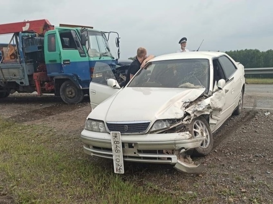 Автоинспекторы спасли водителя без прав от самосуда в Красноярском крае