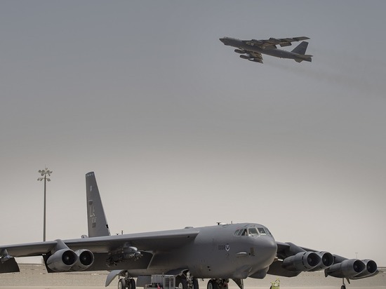 США направили в Афганистан бомбардировщики B-52
