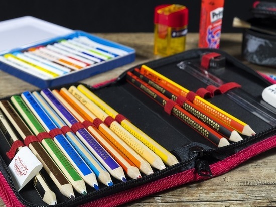 В Донецке открывается школьная ярмарка