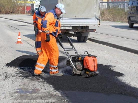 За прошедшую неделю в Рязани заделали 640 квадратных метров дорожных ям