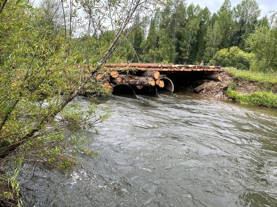 Силами жителей села Бурен-Бай-Хаакский отремонтирован мост