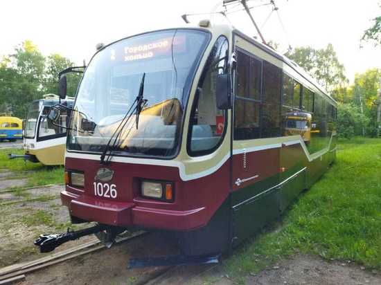 Трамвай №11 может пойти по ул. Рождественской после работ на кремлевских склонах