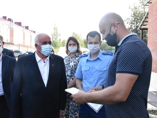 Костромской волшебный пендель: губернатор Ситников напомнил подрядчику об уголовной ответственности