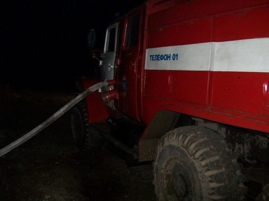 В Ивановской области сгорела большая "заброшка"