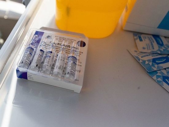 Новая партия вакцин «Спутник V» и «Спутник Лайт» поступили в Псковскую область