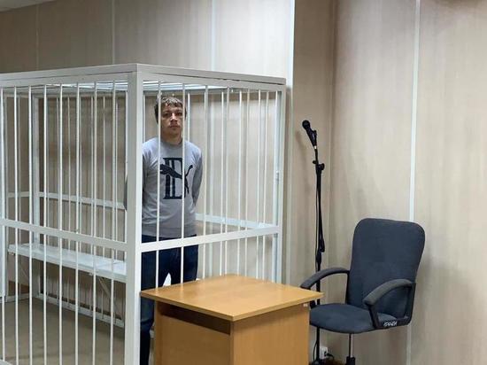 Суд арестовал обвиняемого в двойном убийстве из-за ревности в Новосибирске