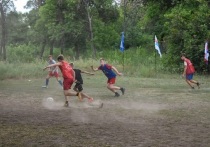 Финалом, проведенным на футбольной площадке городского парка в Брянке, завершился турнир "Лига дворового футбола - 2021"