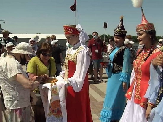 Астрахань расширяет круизный туризм