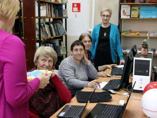 В Пушкинской библиотеке для тамбовских пенсионеров откроют курсы компьютерной грамотности