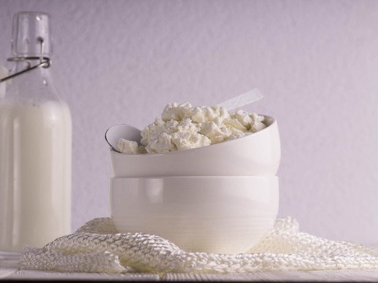 Цена творога в ЛНР почти в половину ниже, чем в Украине