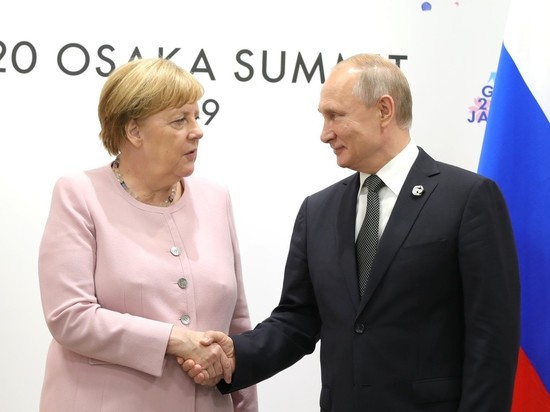 Темы грядущего визита канцлера Германии в Россию оказались очевидными