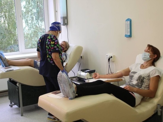  Свыше 200 белгородцев смогли спасти медики благодаря антиковидной плазме