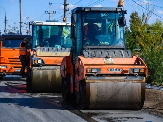 В Астрахани в сентябре завершат восстановление дорог на двух улицах