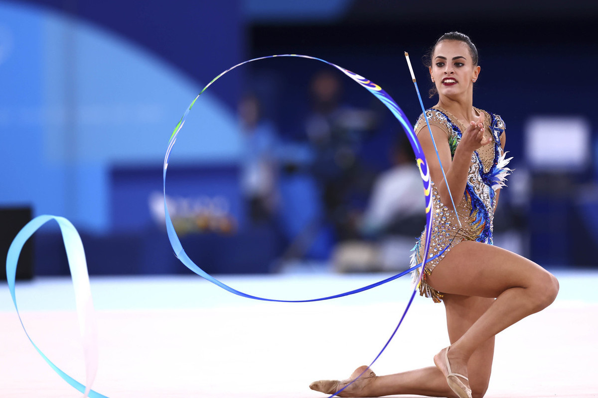 Олимпийская чемпионка по художественной гимнастике Линой Ашрам впервые рассказала о случившемся на Олимпиаде в Токио