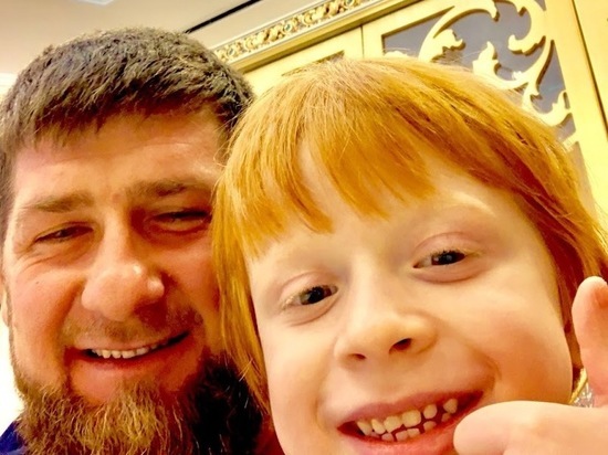 Кадыров отметил харизму юного чеченского блогера