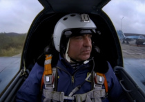В составе экипажа пожарного самолета Бе-200, который разбился 14 августа в области Адана, на юге Турции, был легендарный российский летчик Евгений Кузнецов