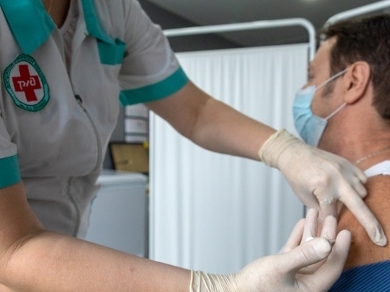 СвЖД стала одним из рекордсменов по проценту привитых от COVID-19