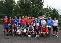 14 августа в Брянке провели городской турнир по футболу среди ветеранов "Лига 45+"