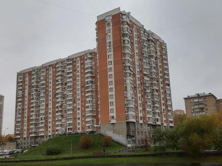 Риэлторы девяностых вспомнили цены на квартиры после краха СССР